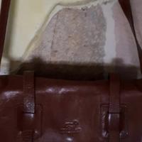 Borsa in cuoio con tracolla