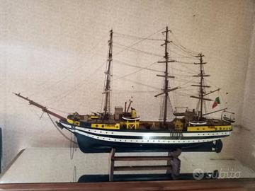 Nave Scuola Amerigo Vespucci
