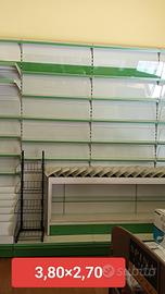 Scaffali per edicola, giornali e riviste 