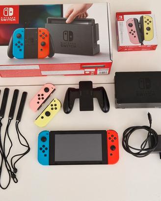 Nintendo Switch con Joycon aggiuntivi
