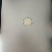 Macbook air 2011