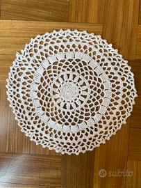 Centrino uncinetto vintage cotone made Italy