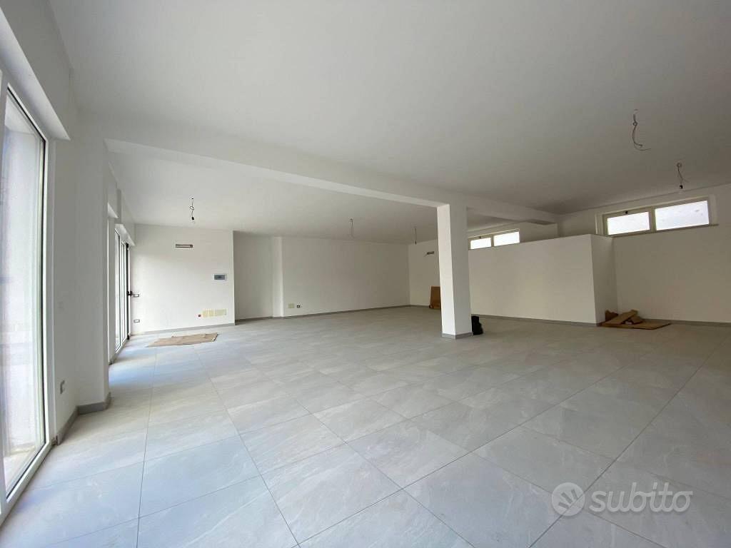 Immobile di 150 m² con 1 locale a Portomaggiore - Vista 4