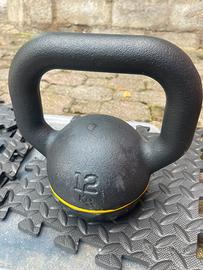 N.2 Kettlebell 12 kg e 5kg