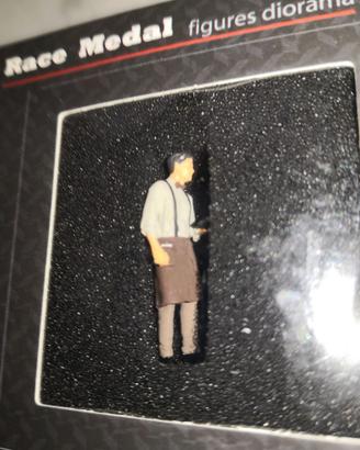 RACE MEDAL FIGURE 1/64 PERSONAGGIO DIORAMA ART. 13