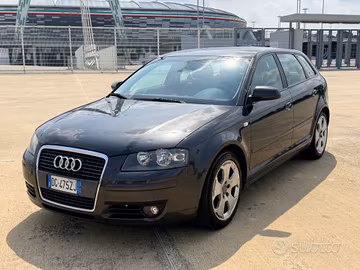 Audi A3 SPB 1.6 16V FSI Ambition GPL