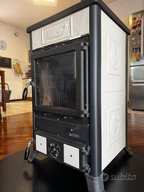 Stufa a legna Nordica 8 kw