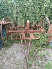 Ranghinatore fieno d'epoca