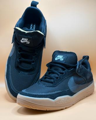 Nike SB Day One FN4210-001