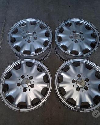 Cerchi In Lega Da 15" Per Mercedes Classe E W210