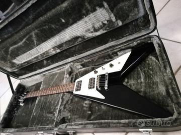 Epiphone Flying V del 1992 con custodia originale 