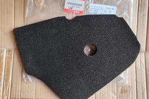 CUSCINO SOTTOCARENATURA SINISTRO ORIGINALE SUZUKI 
