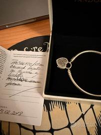 Bracciale pandora lucchetto