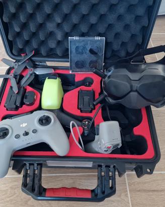 DJI FPV combo + goggle v2 e accessori