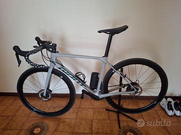 TCR GIANT Anno 2021  .. prezzo trattabile