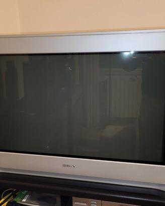 Sony Trinitron 32” KV-32FX66B CRT Retro Gaming RGB
