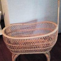 Culla in vimini con accessori