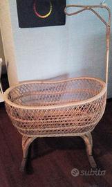Culla in vimini con accessori