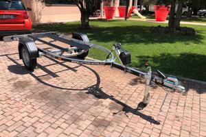 Rimorchio moto d'acqua