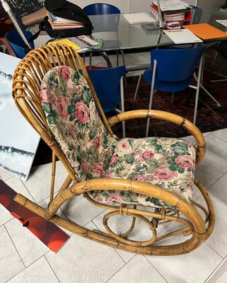 Sedia a dondolo rattan anni 80