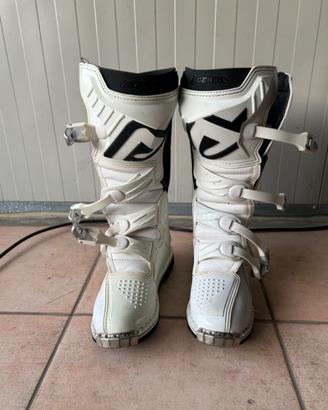 Scarponi acerbis moto cross