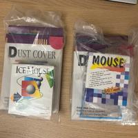 Mouse vintage con cuffia copri monitor