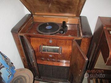 Radio giradischi Inca Radio anni 30