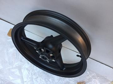 Cerchio anteriore honda