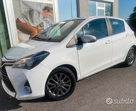 Toyota yaris 1.4 d4d 2016 lounge