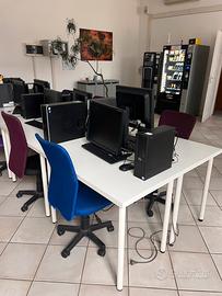 Blocco computer desktop Dell Fujitsu e mobilio