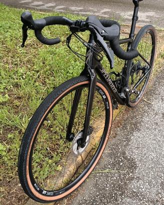 GRAVEL CARBONIO tg. M