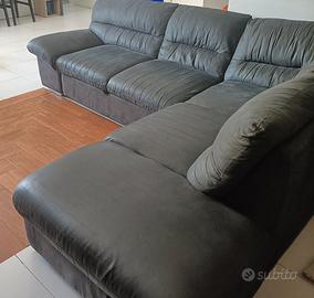 DIVANO LETTO 