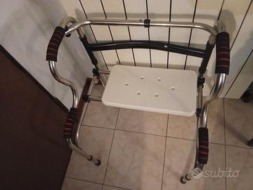 Seduta-supporto per toilette anziani e invalidi