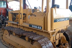 CAT D5 VHP