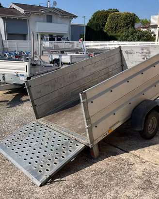 Carrello usato 750 kg Basculante+ Usato 1300 kg+us