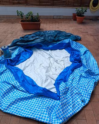 piscina gonfiabile con pompa