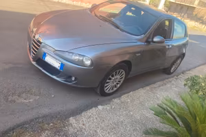 Alfa Romeo 147 Diesel JTD 116 Cv   Anno 2006
