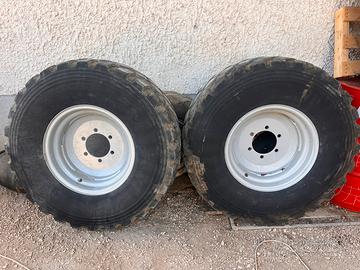 Cerchi e gomme per rimorchi