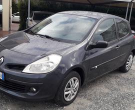 Renault Clio Storia 1.2 16V 3 porte Dynamique