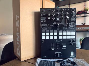 Pioneer DJM-S7 Mixer DJ
