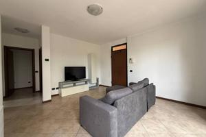 Appartamento di 70 m² con 2 locali e box auto a Mi