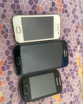 Stok di telefono samsung