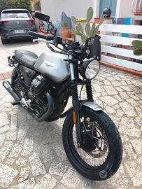 Moto Guzzi v7 rough 
