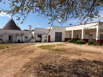 Masseria su SP 56 Martina Franca-Noci