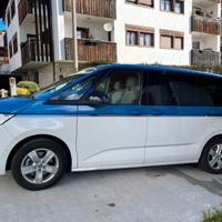 Volkswagen Multivan T7 super accessoriato