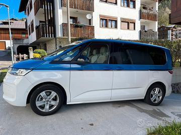 Volkswagen Multivan T7 super accessoriato
