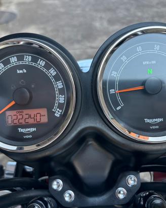 Triumph bonneville anniversario
