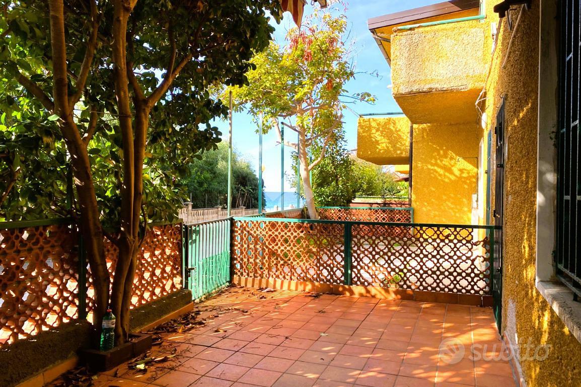 VILLA A SCHIERA A ACQUAPPESA - Vista 3