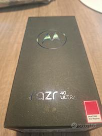 Motorola Razr 40 Ultra Magenta