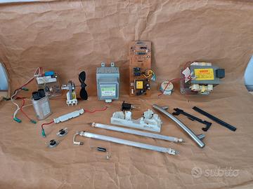 RICAMBI PER FORNO MICROONDE AMSTRAD